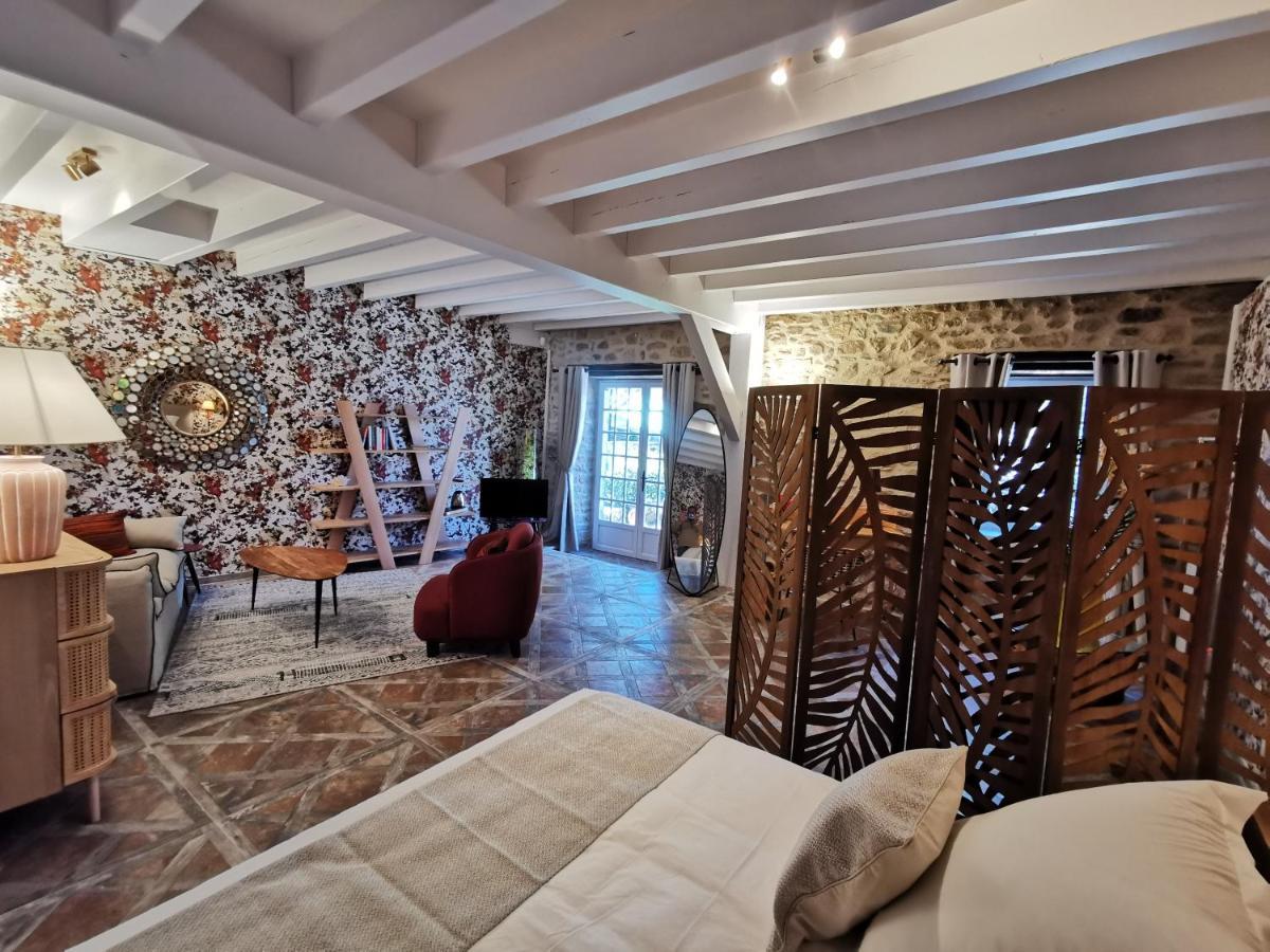 Maison D'Hotes Les Jardins Saint Eloi Le Lonzac Екстер'єр фото