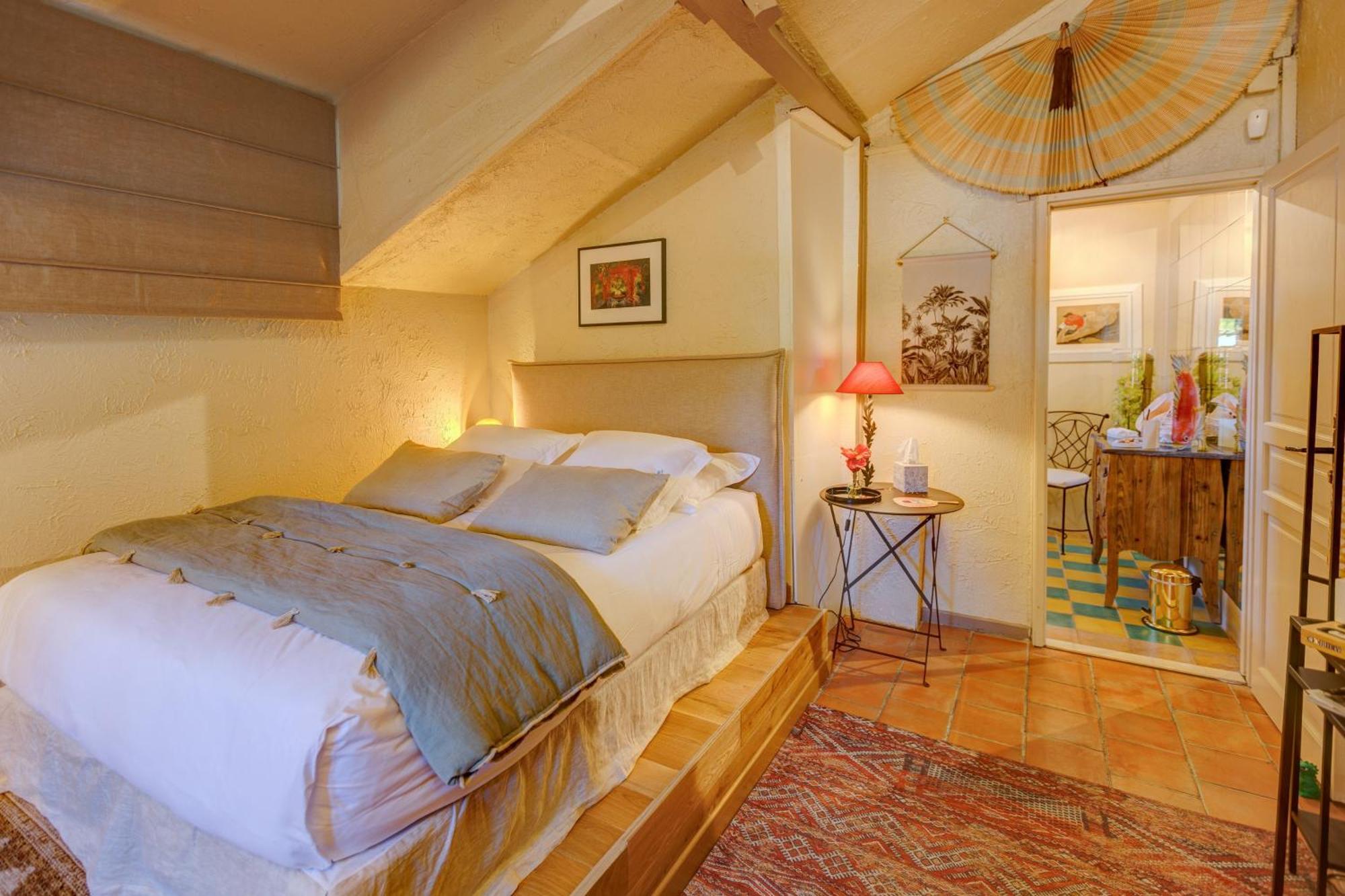 Maison D'Hotes Les Jardins Saint Eloi Le Lonzac Екстер'єр фото